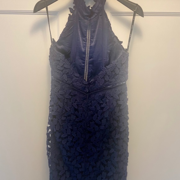 Bardot Halter Lace Dress- sz 8/M - Picture 4 of 7